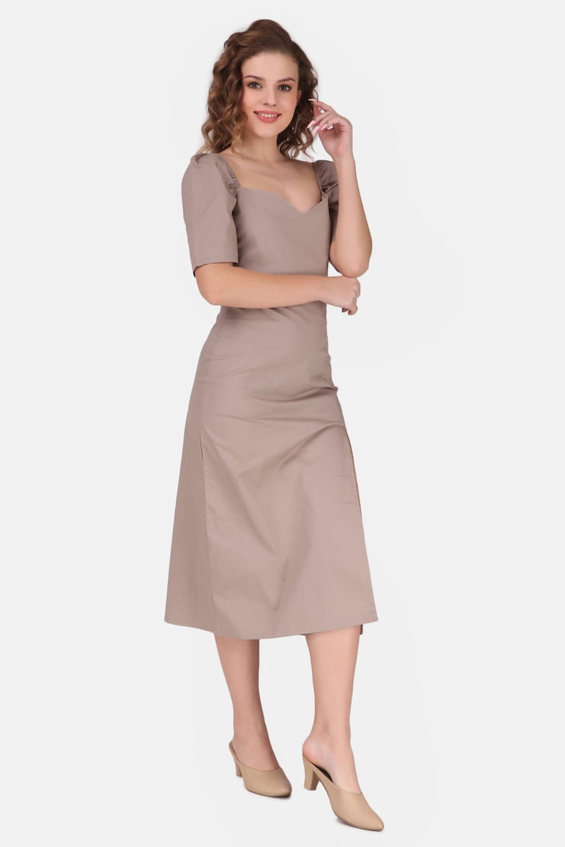 Sweetheart Midi dress - Light beige - STARIN